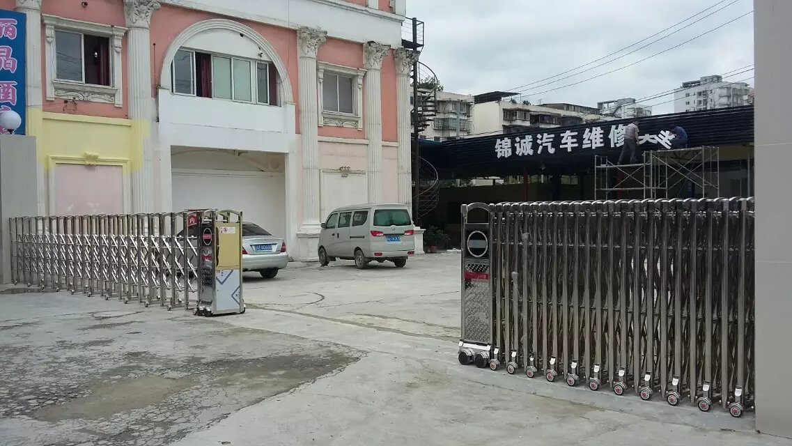 四川德陽(yáng)市伸縮門